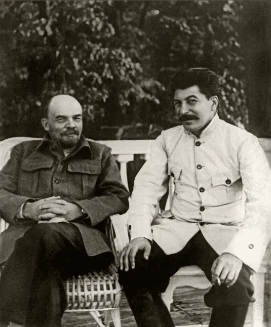 Владимир Ленин со Сталиным