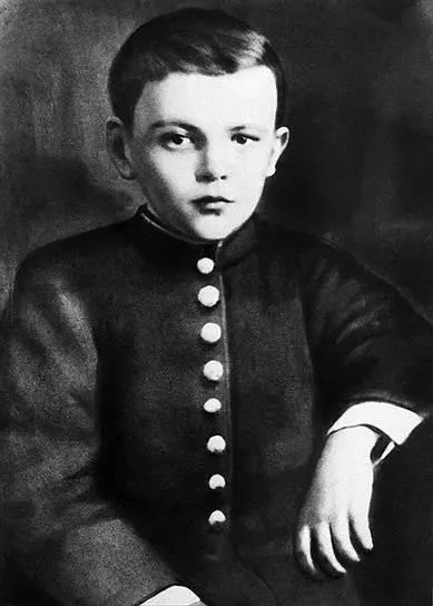 Владимир Ленин в детстве