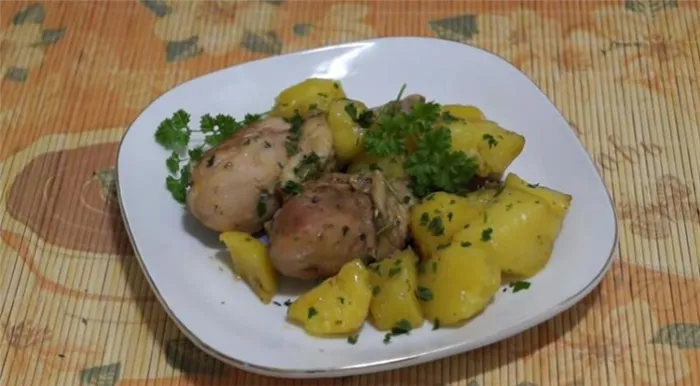 Куриные голени с картошкой в рукаве для запекания лучший рецепт в духовке