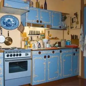Чем покрасить кухонный гарнитур своими руками