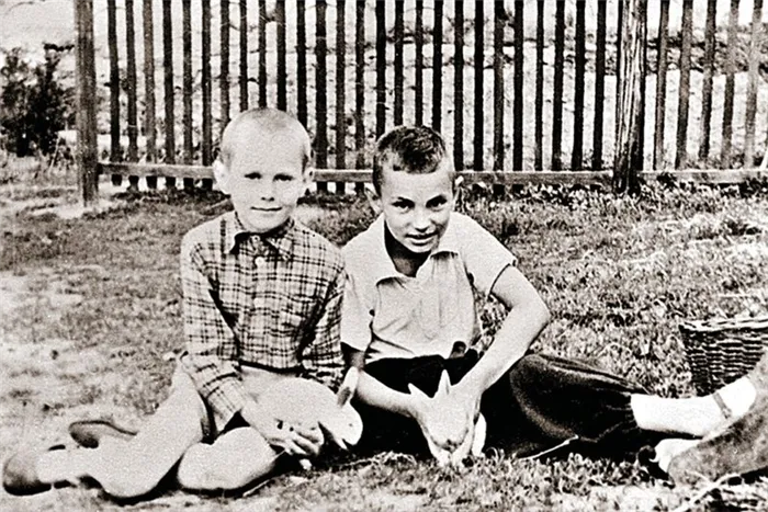 Владимир Жириновский в детстве
