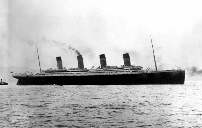 Британский пассажирский лайнер «Титаник» отплывает из Саутгемптона, Англия / Фото: bigpicture.ru