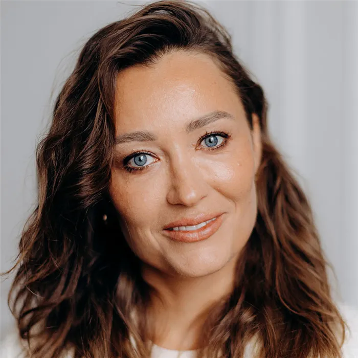 Стекольщикова Элла Геннадьевна