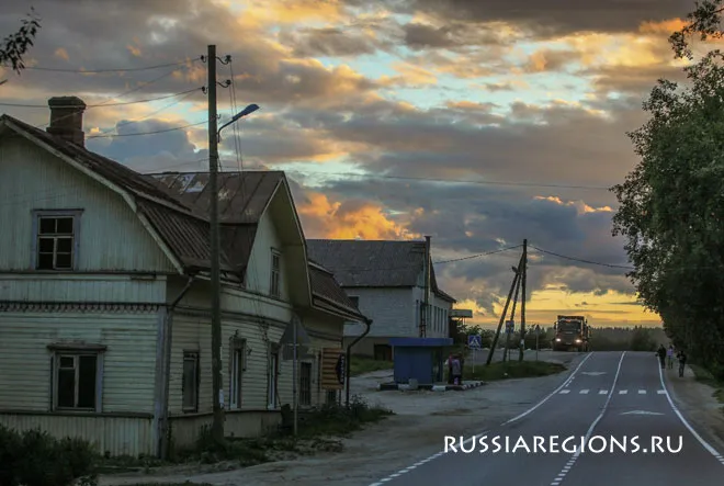 Лахденпохский район, переезд в Карелию